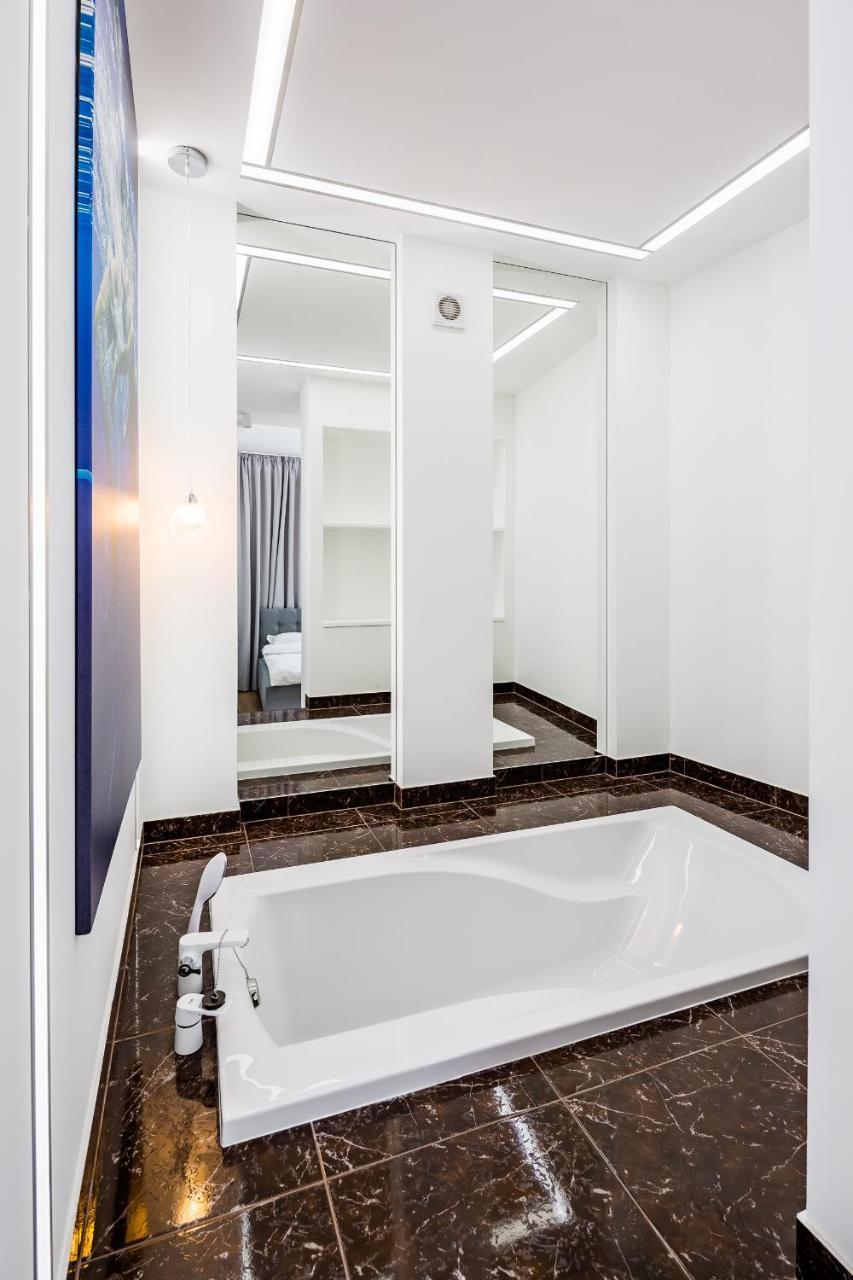 Royal Premier Apartment Lvov Exteriér fotografie
